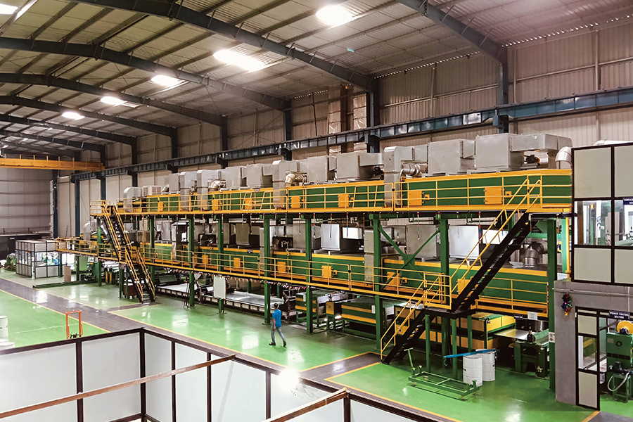 Linea di produzione a doppia cottura con rivestimento in alluminio a doppio colore
